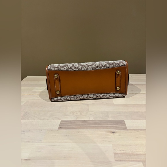 COACH Rogue 30 in Signature Textile Jacquard NWT - Picture 7 of 7